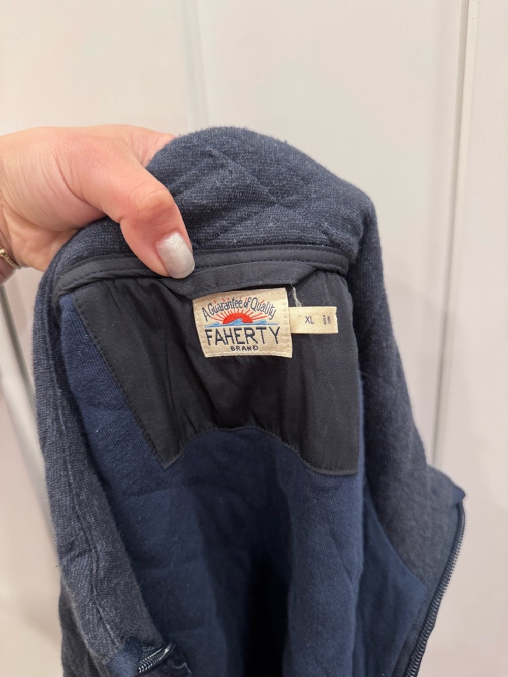Faherty Epic Quilted Fleece Vest - Navy Melange - Picture 5 of 6